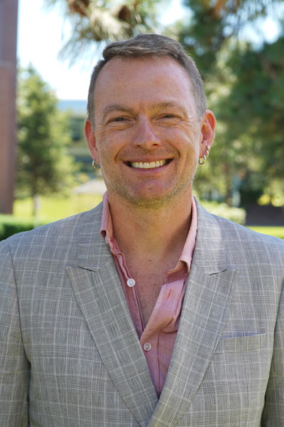 Greg Garrard 肖像照