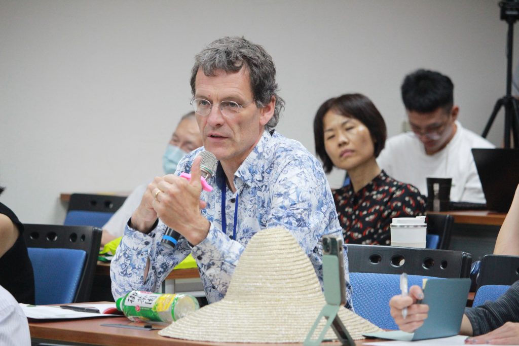 113學年度文學院環境人文論壇系列照片。第5張，共8張。